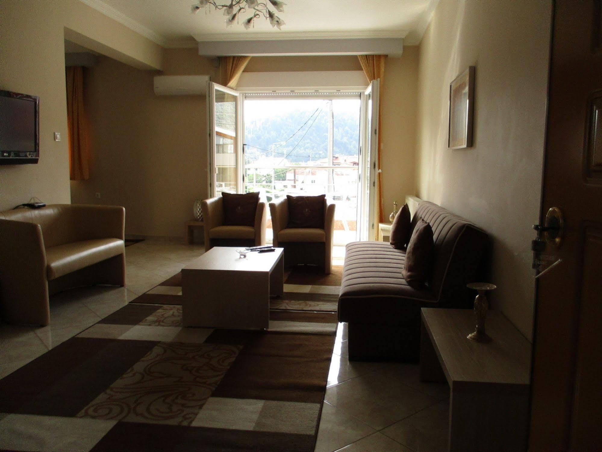 Kyknos De Luxe Suites & Rooms Kesriye Dış mekan fotoğraf