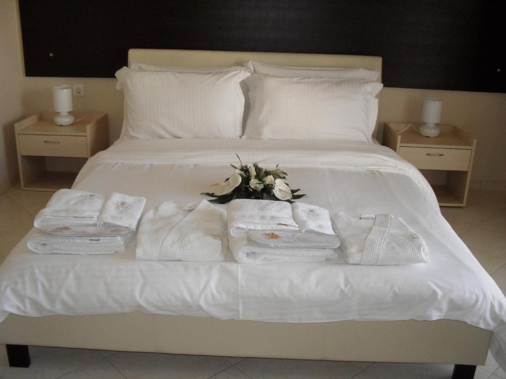 Kyknos De Luxe Suites & Rooms Kesriye Dış mekan fotoğraf